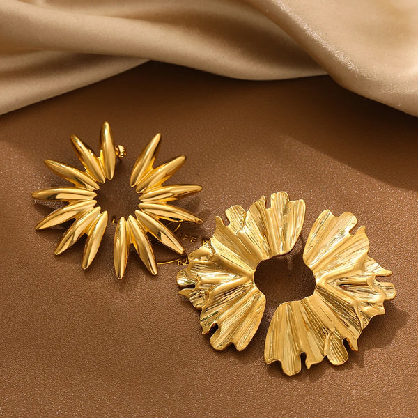 Punk Gold Plated Wrinkled Leaf Earrings